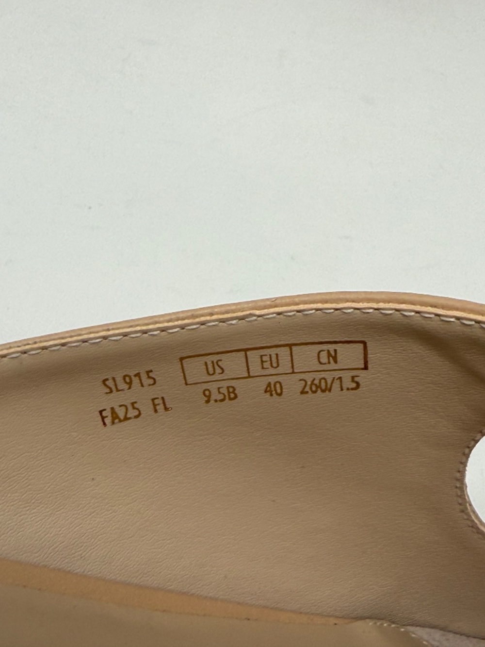 New Stuart Weitzman Reese Flat Slide Golden Beige Sz 9.5 - Picture 12 of 13